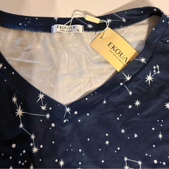 NWT Women’s 2 Piece Short Set Pajamas Size XL Constellation Pattern Navy Blue - Picture 13 of 14